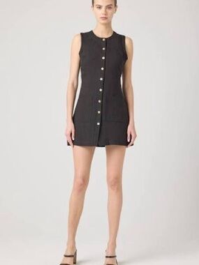 BLANK NYC
Women's City Nights Linen Dress